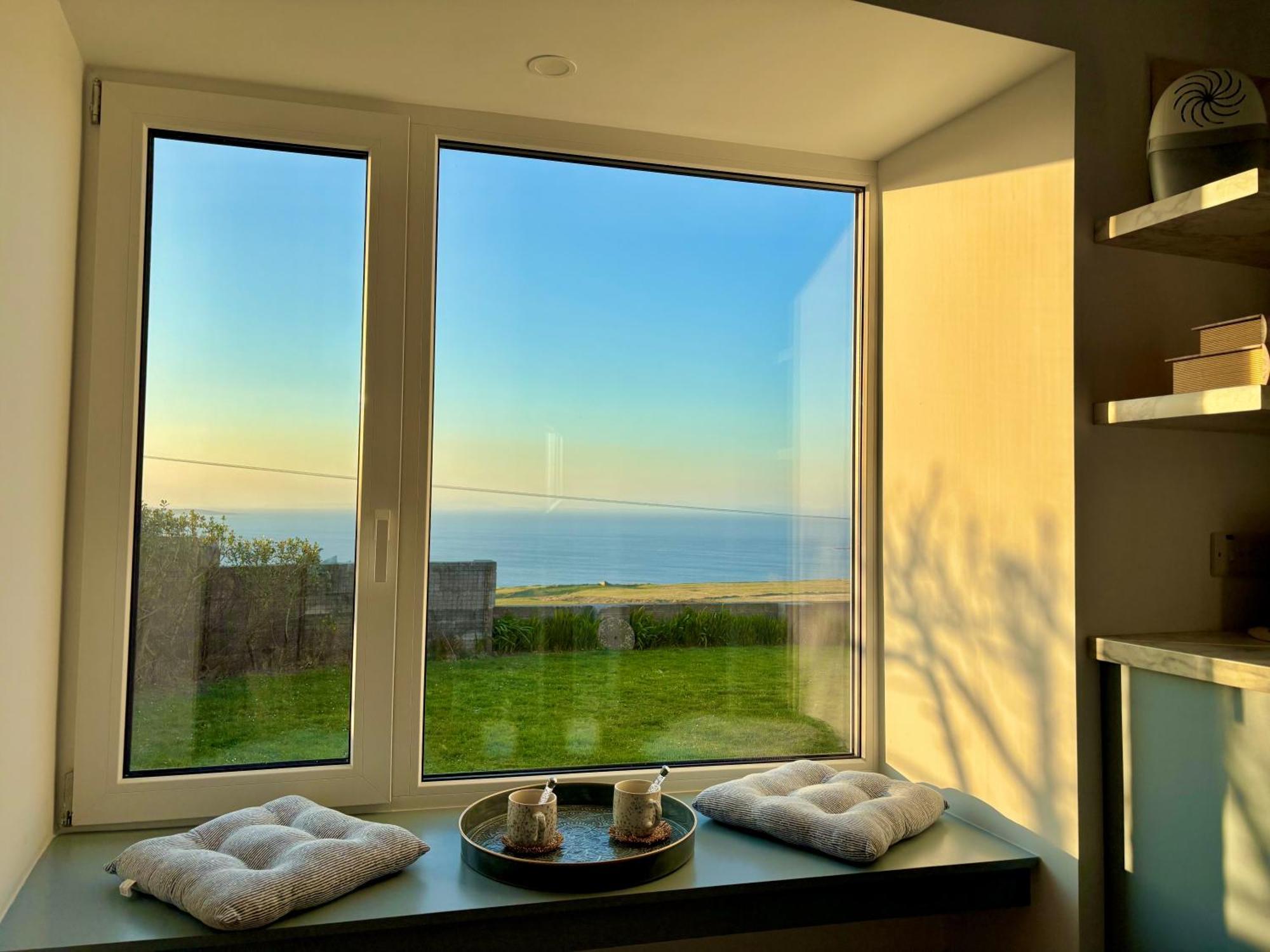 Ocean View Guestrooms Doolin Bagian luar foto