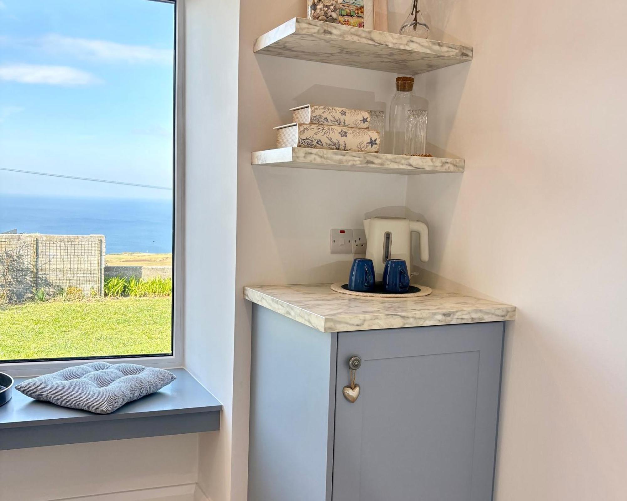 Ocean View Guestrooms Doolin Bagian luar foto
